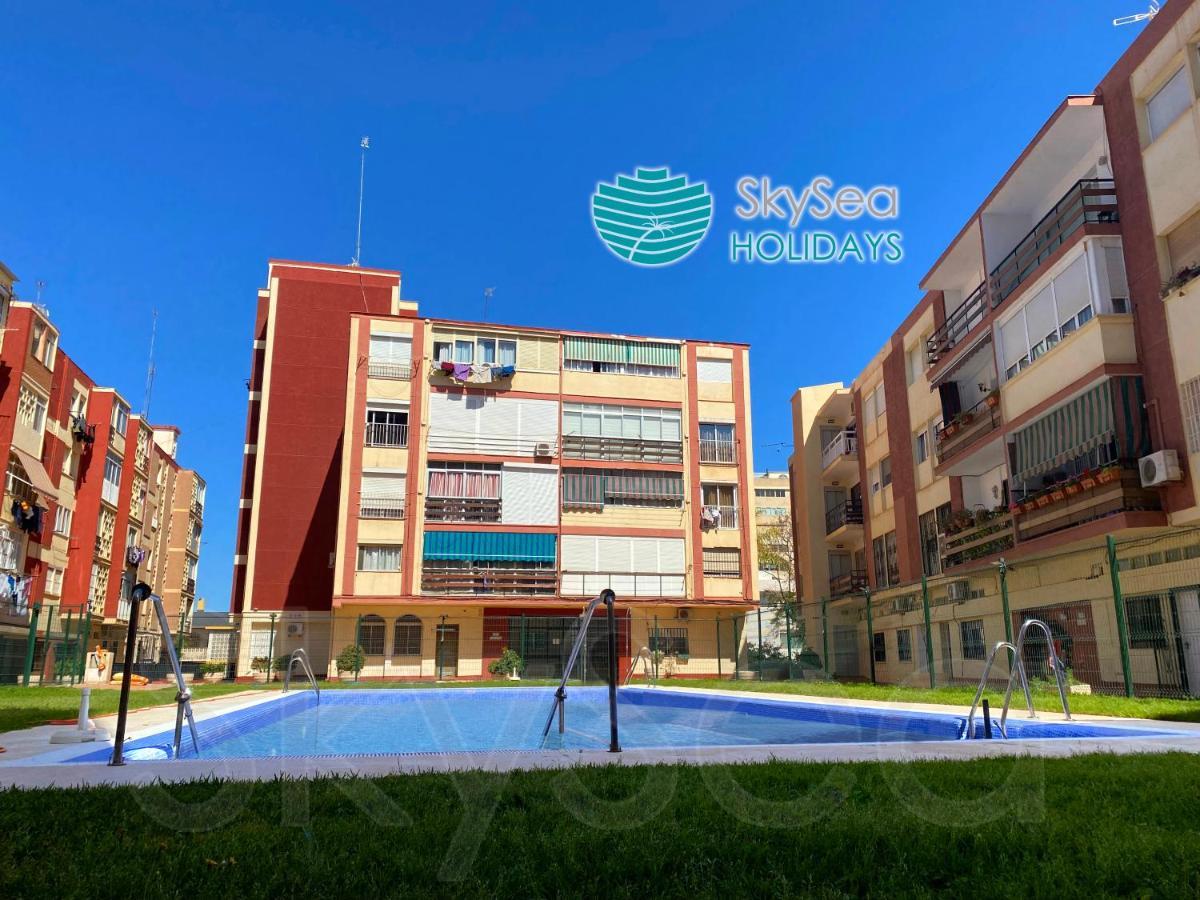 Skyseaholidays Torremolinos Centro Apartamento Exterior foto